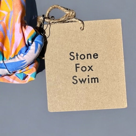 🌻NEW w.tags REVOLVE Stone Fox Swim Tropical Lily Rico Halter Top Size XS - Picture 7 of 8